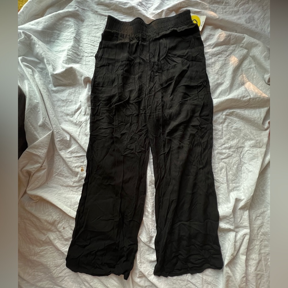 F21 wide leg loose fit pants